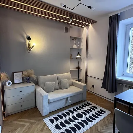 Daire Cozy 2-room In The Center *