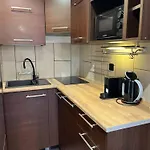 Cozy 2-room In The Center 바르샤바