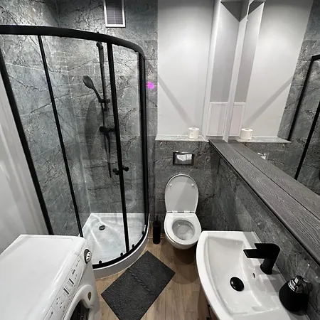 アパート Cozy 2-room In The Center